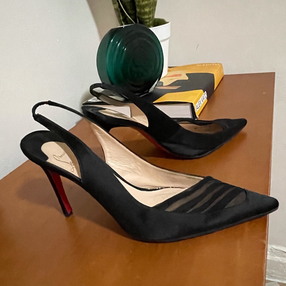 Christian Louboutin Slingbacks size 40